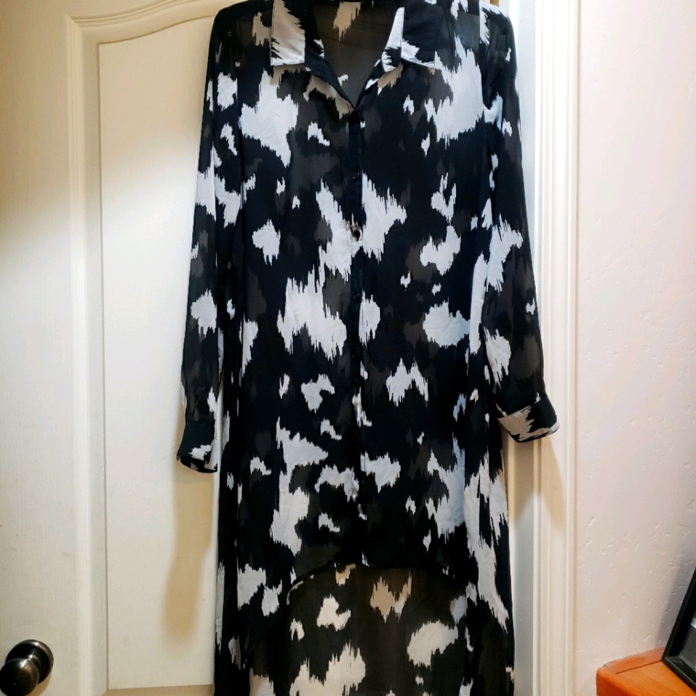 Sheer black and white high low sheer button up